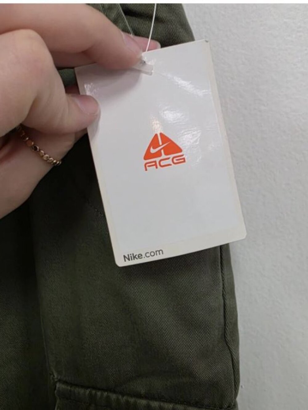 Nike ACG Womens Deep Creek Cargo Pants Size 8 Gray Straight Leg Outdoors Hike - Picture 7 of 11